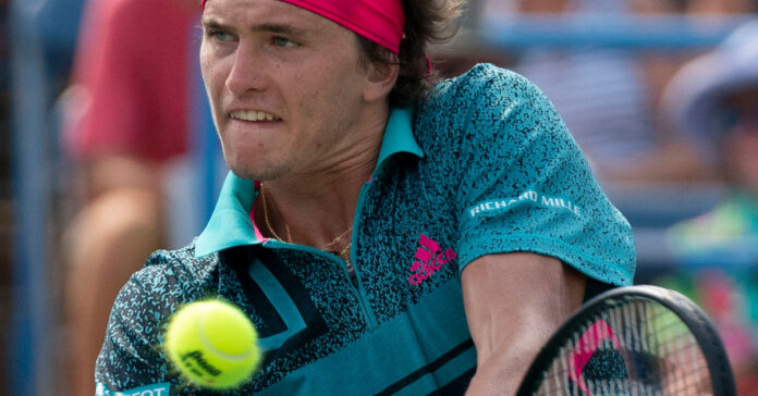 Alexander Zverev auf den Citi Open in Washington, D.C. 2018. Anfang August dieses Jahres hat der Tennisspieler und Olympiasieger seine Diabetes-Erkrankung öffentlich gemacht. Mit der gleichzeitigen Gründung der Alexander Zverev Foundation möchte sich Zverev künftig gegen Diabetes einsetzen.