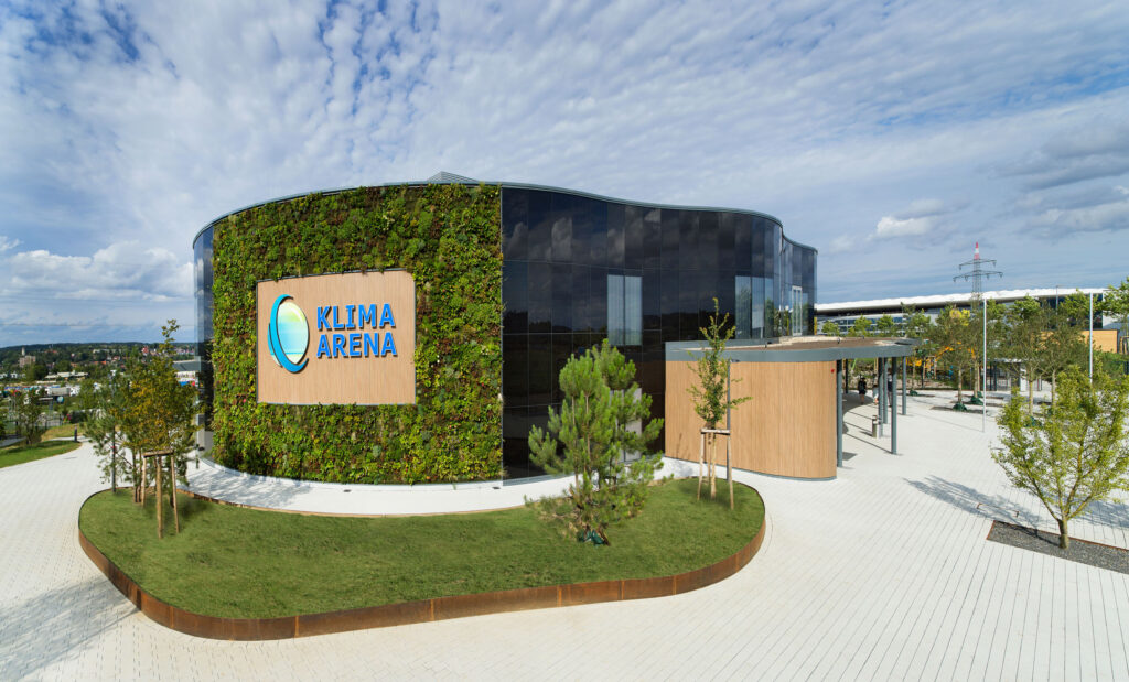 Klima Arena mit Themenpark