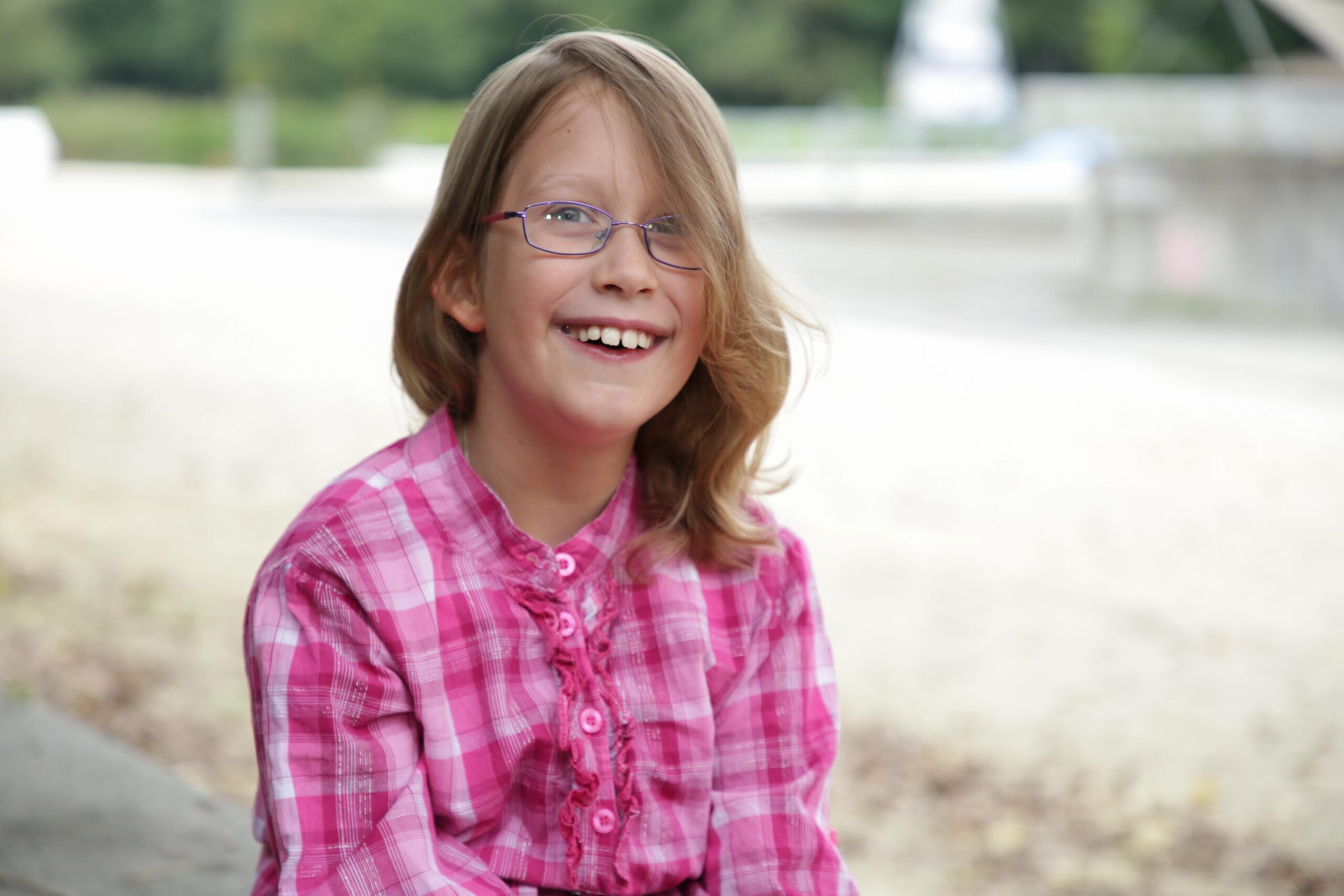 Julana ist elf Jahre alt und trans. Sie hat sich im Alter von neun Jahren als Mädchen geoutet.