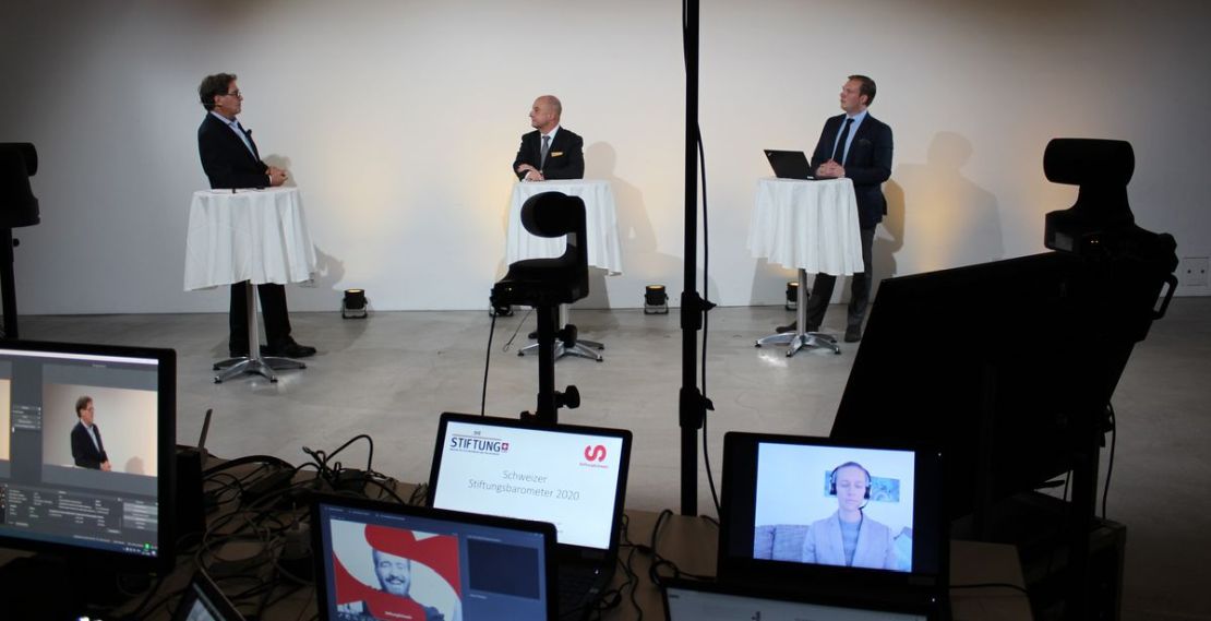 Beim diesjährigen digitalen Schweizer Stiftungstag präsentierte DIE STIFTUNG die Ergebnisse des ersten Schweizer Stiftungsbarometers.
