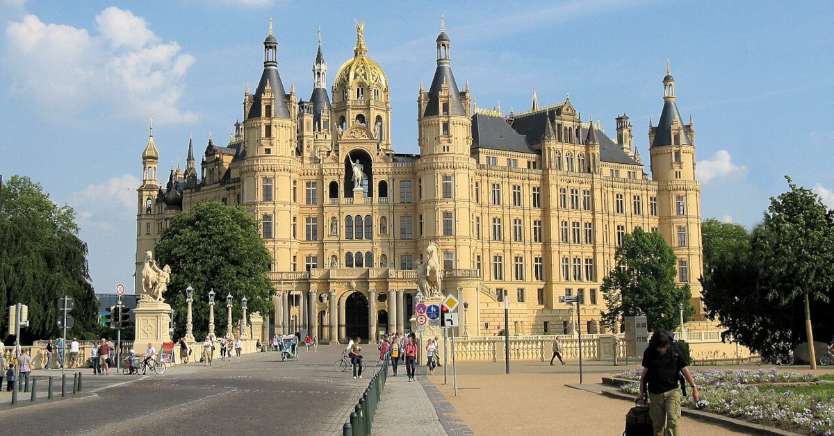 Das Schweriner Schloss ist Sitz des Landtages Mecklenburg-Vorpommern.